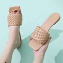 Sandália Rasteira Martina - Estilosa & Confortável